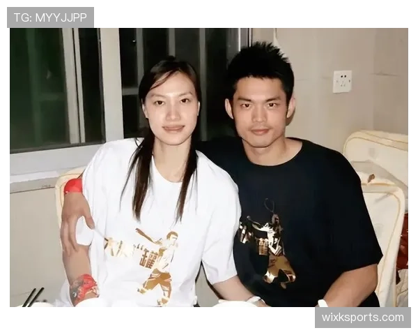 谢杏芳穿名牌比明星还讲究,朋友圈里谁敢比她? 谢杏芳穿名牌比明星还讲究,朋友圈里谁敢比她?
